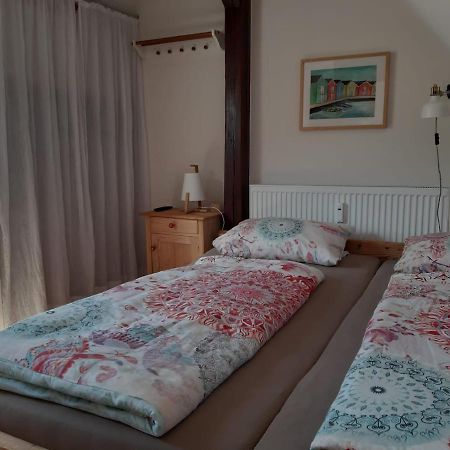 Giebelzimmer Mit Weinbergblick Stetten  エクステリア 写真